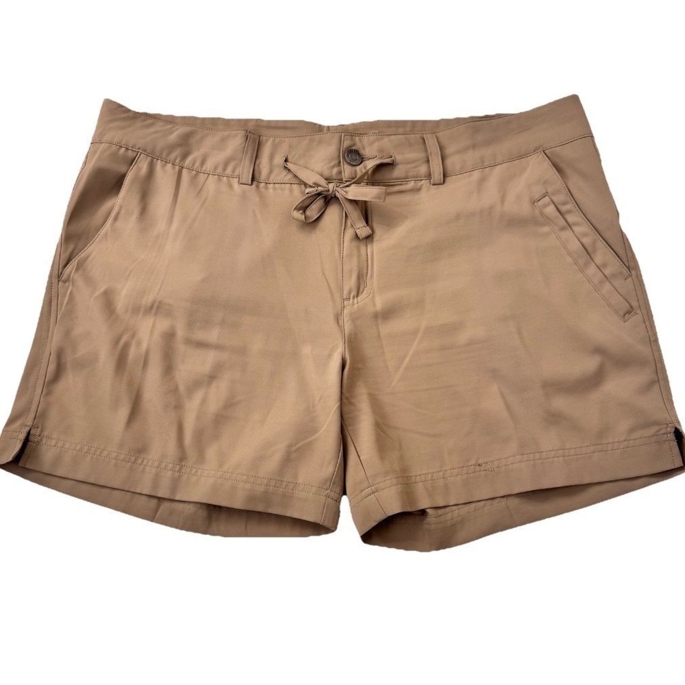 Magellan Outdoors Hiking Shorts Women XL Tan Lightweight Utility SGMGWF5516